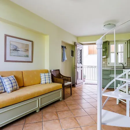 Sentefi Maisonette Скопелос Экстерьер фото