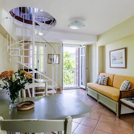 Sentefi Maisonette Скопелос Экстерьер фото
